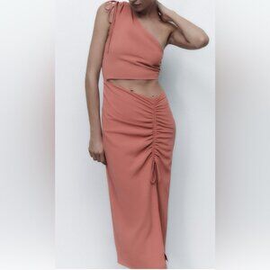 NWT Zara One-Shoulder Cutout Dress in Nude Pink bloggers Favorite! Sold out!